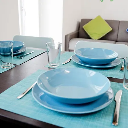 Spazio 77 - The House Of Travelers Como