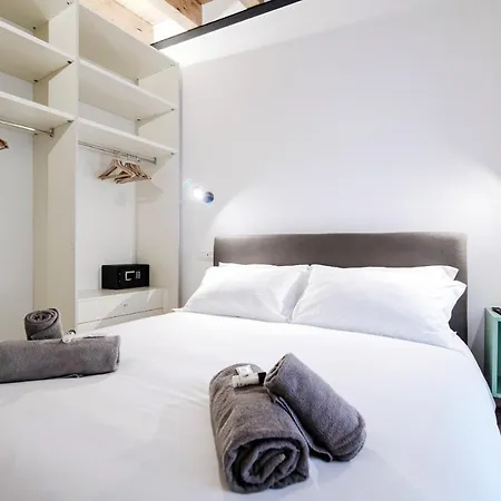 Spazio 77 - The House Of Travelers Pensjonat 4*