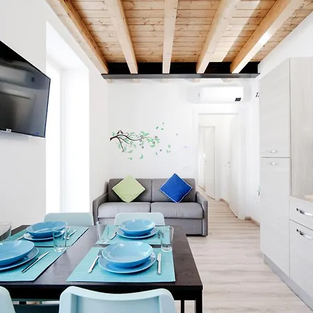 Spazio 77 - The House Of Travelers 게스트하우스