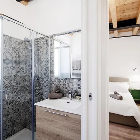 게스트하우스 Spazio 77 - The House Of Travelers 코모