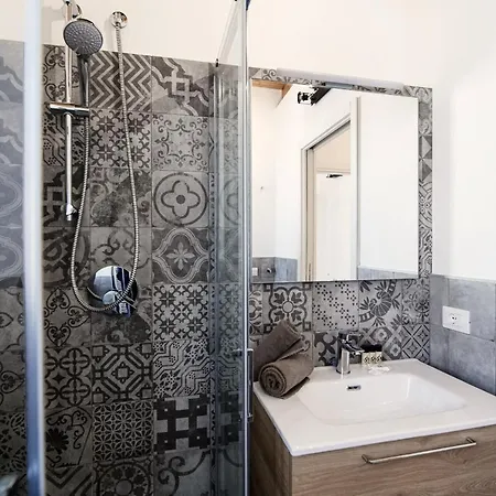 게스트하우스 Spazio 77 - The House Of Travelers 코모