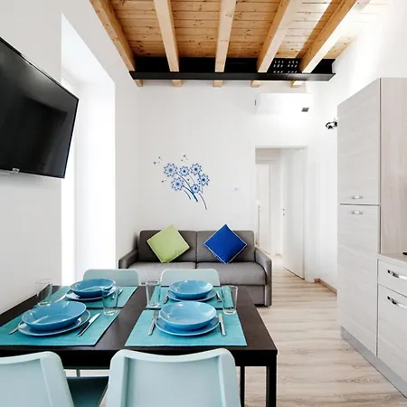 Spazio 77 - The House Of Travelers 게스트하우스